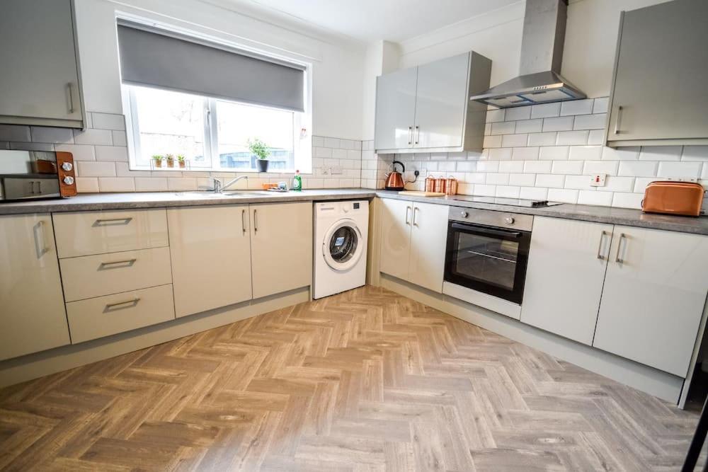 Woodcock House 3 Bedrooms Workstays Uk Lackenby المظهر الخارجي الصورة